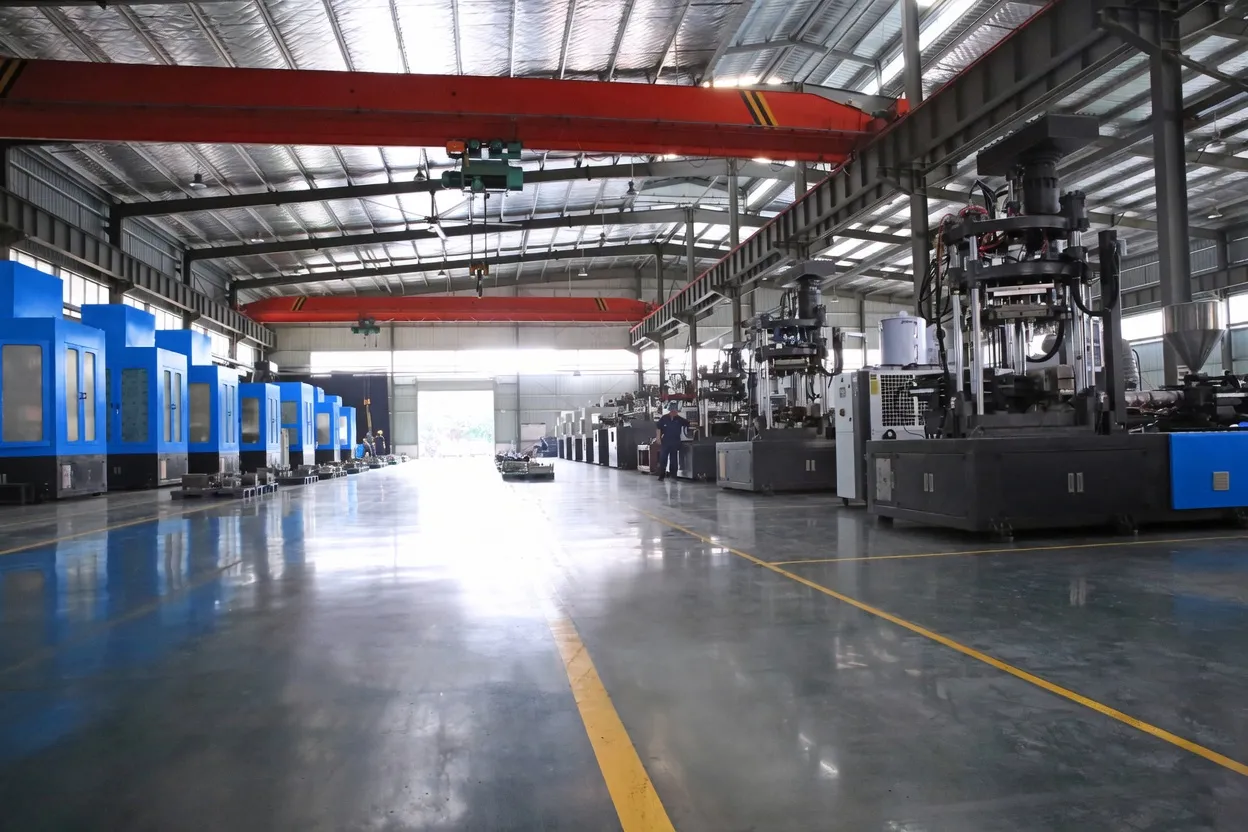 Ever-Power ISBM machine manufacturer facility